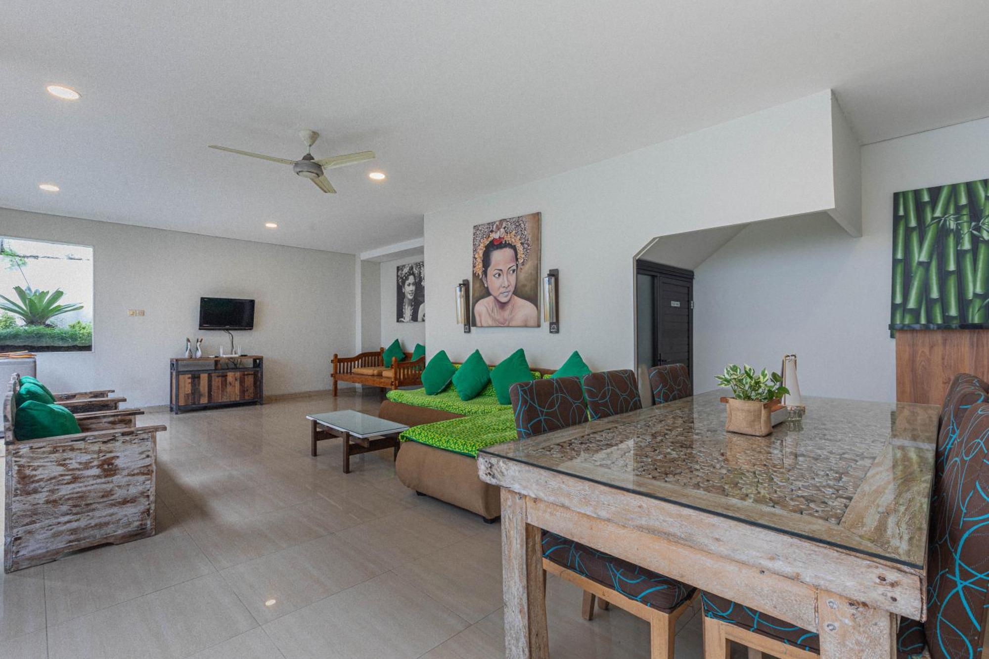 The Baliem Villa Jimbaran  Bagian luar foto