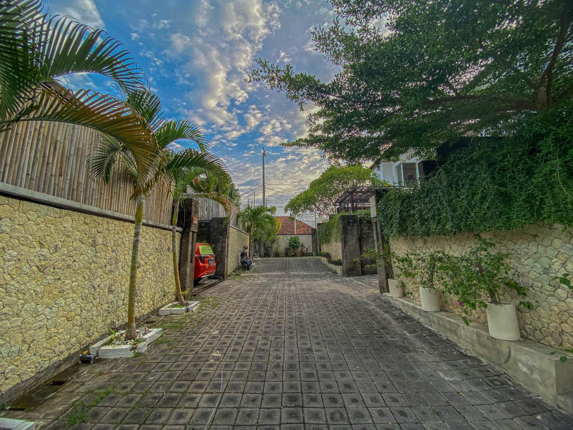 The Baliem Villa Jimbaran  Bagian luar foto